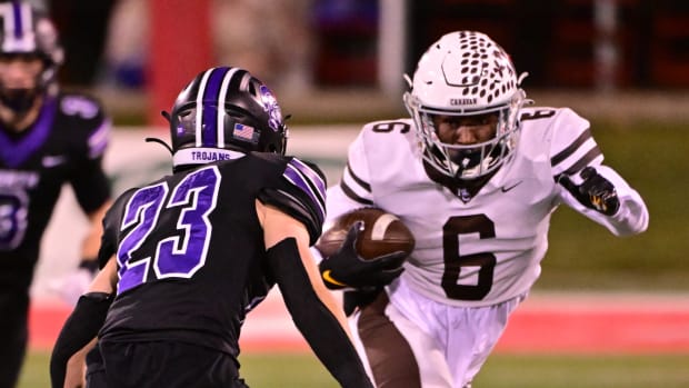 Mt. Carmel running back Darrion Dupree